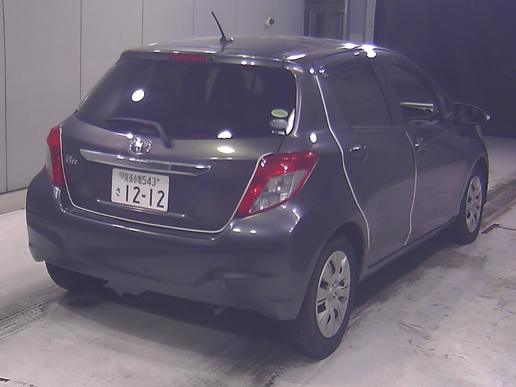 TOYOTA VITZ