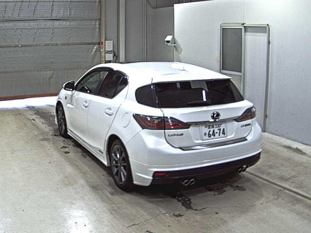 LEXUS CT200H