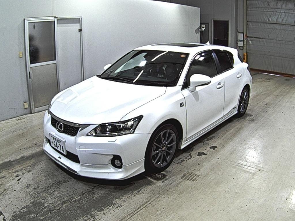 LEXUS CT200H