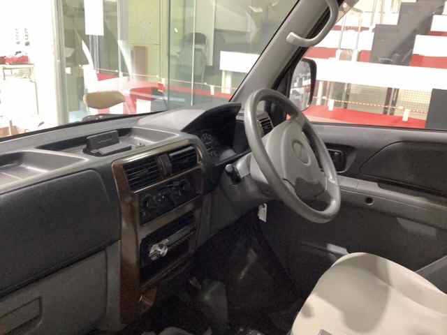 NISSAN CLIPPER