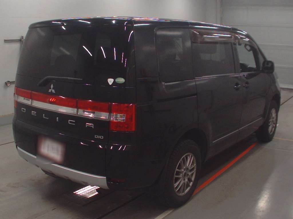 MITSUBISHI DELICA D:5