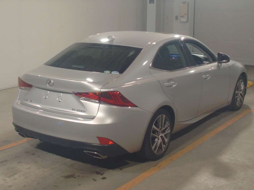 LEXUS IS300