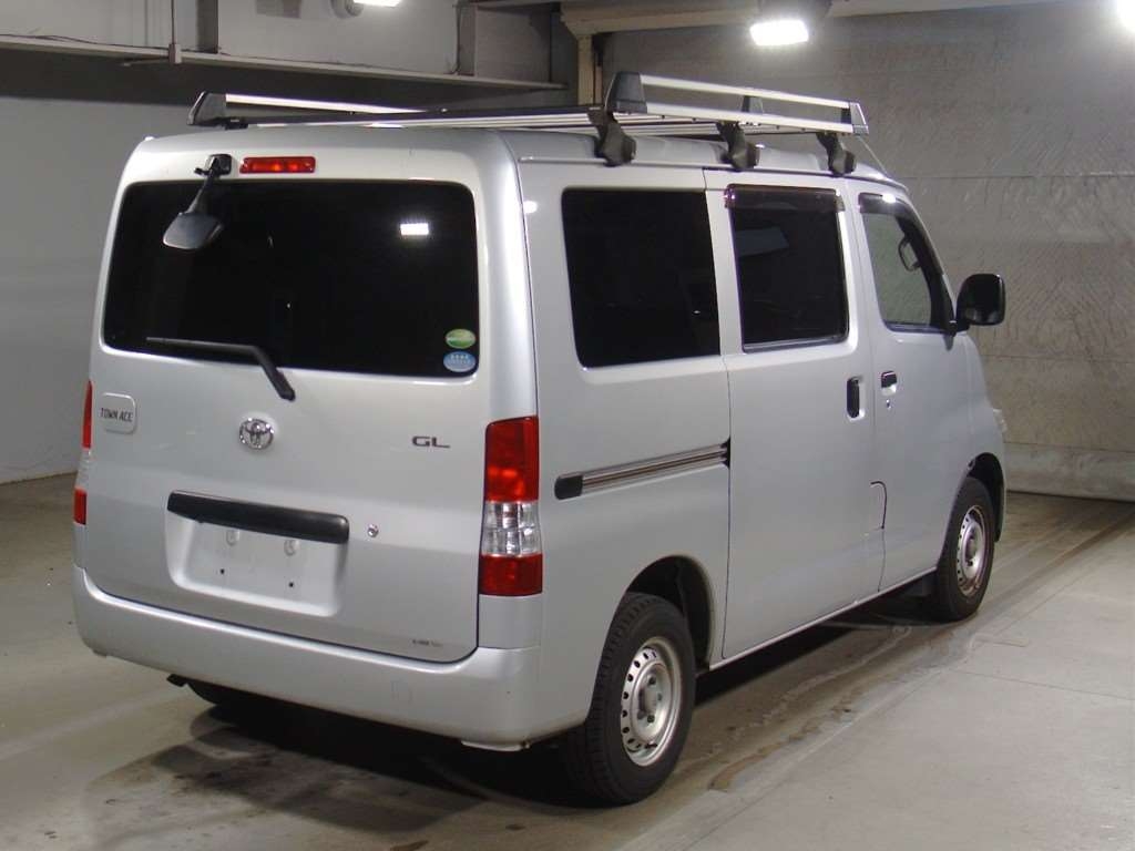 TOYOTA LITE ACE