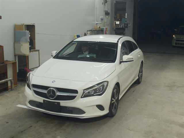 MERCEDES-BENZ CLA-CLASS