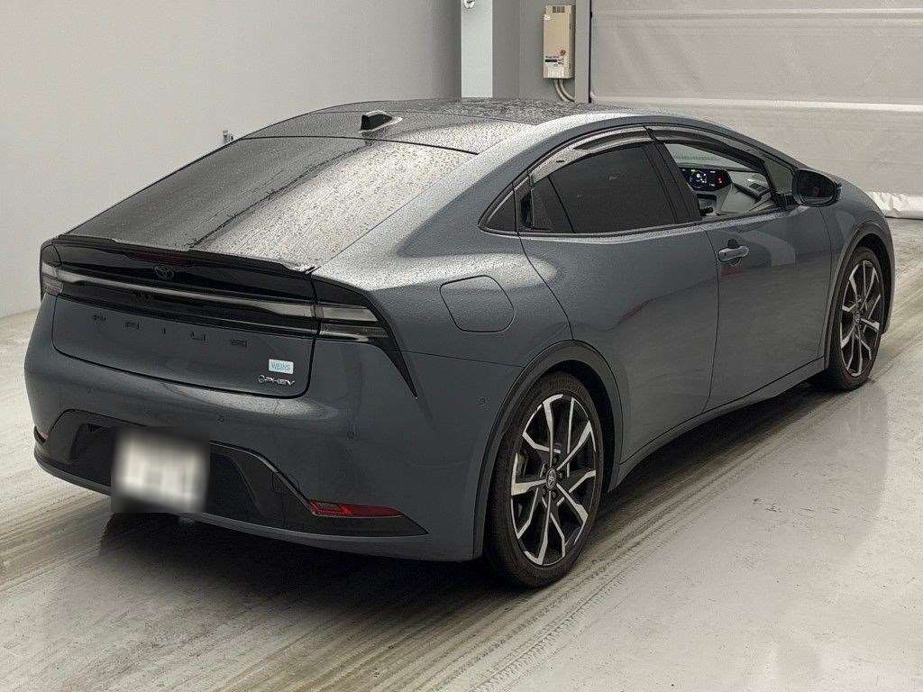 TOYOTA PRIUS PHV