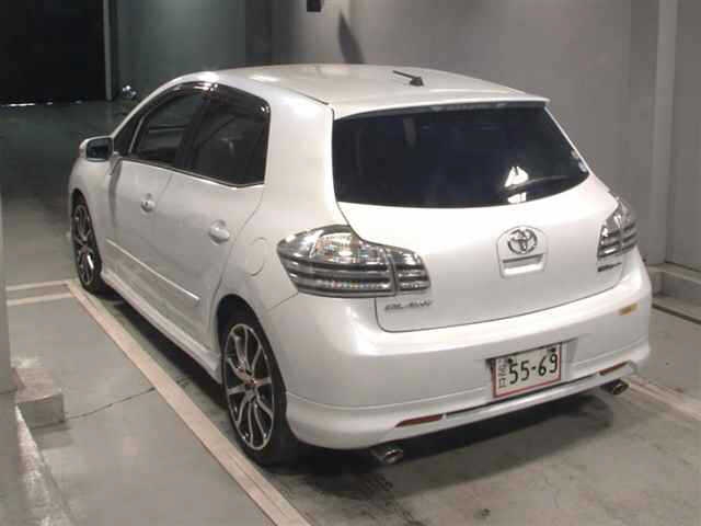 TOYOTA BLADE