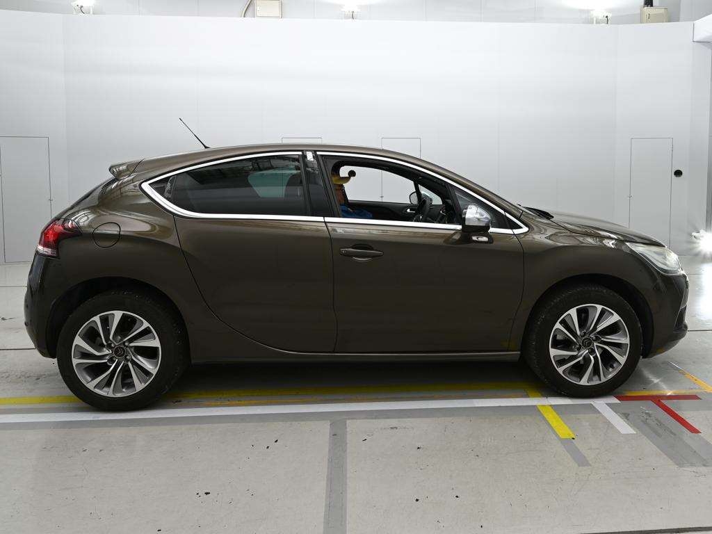 CITROEN DS4