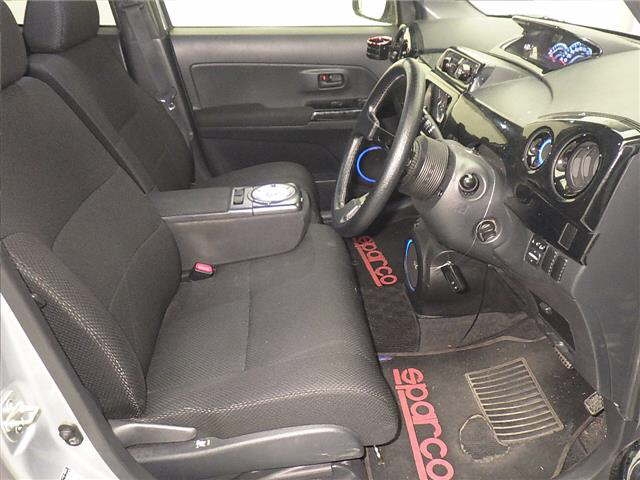 TOYOTA BB