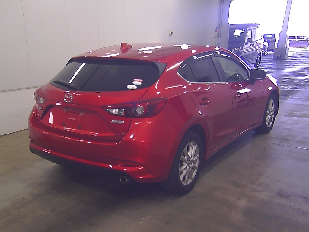 MAZDA AXELA