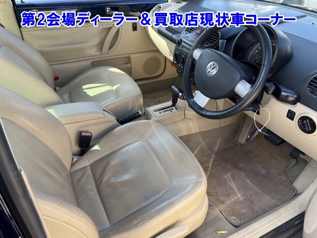 VOLKSWAGEN BEETLE
