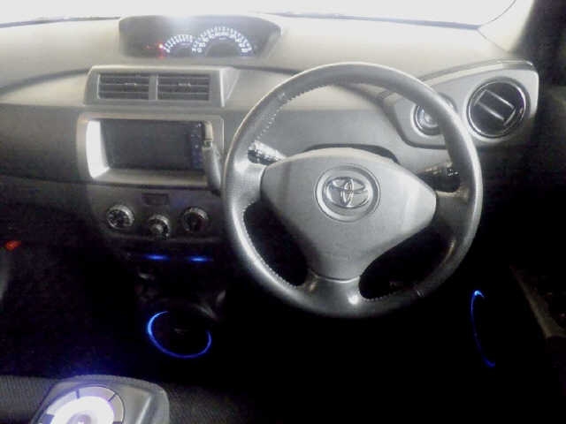 TOYOTA BB