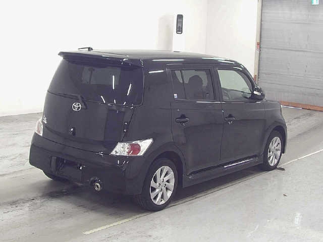 TOYOTA BB