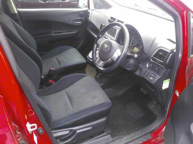 TOYOTA RACTIS