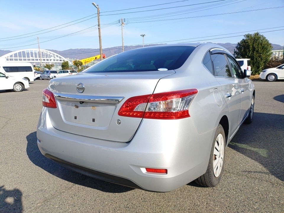 NISSAN SYLPHY