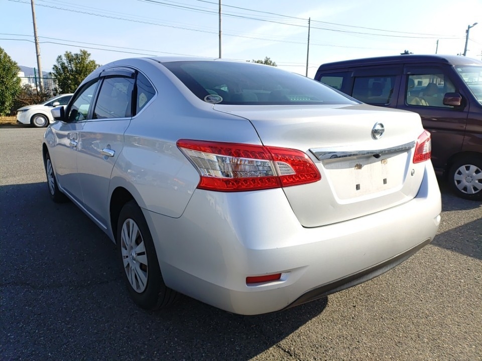 NISSAN SYLPHY