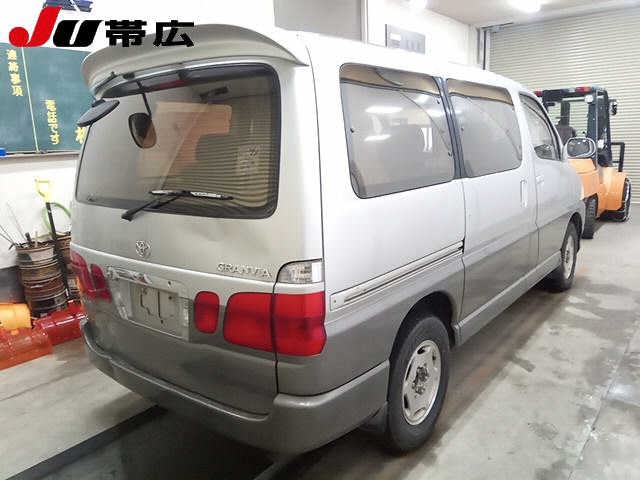TOYOTA GRANVIA