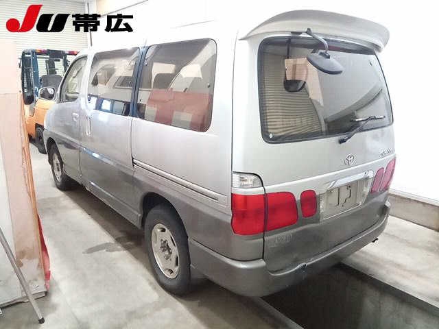 TOYOTA GRANVIA