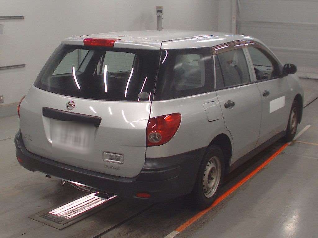 NISSAN AD
