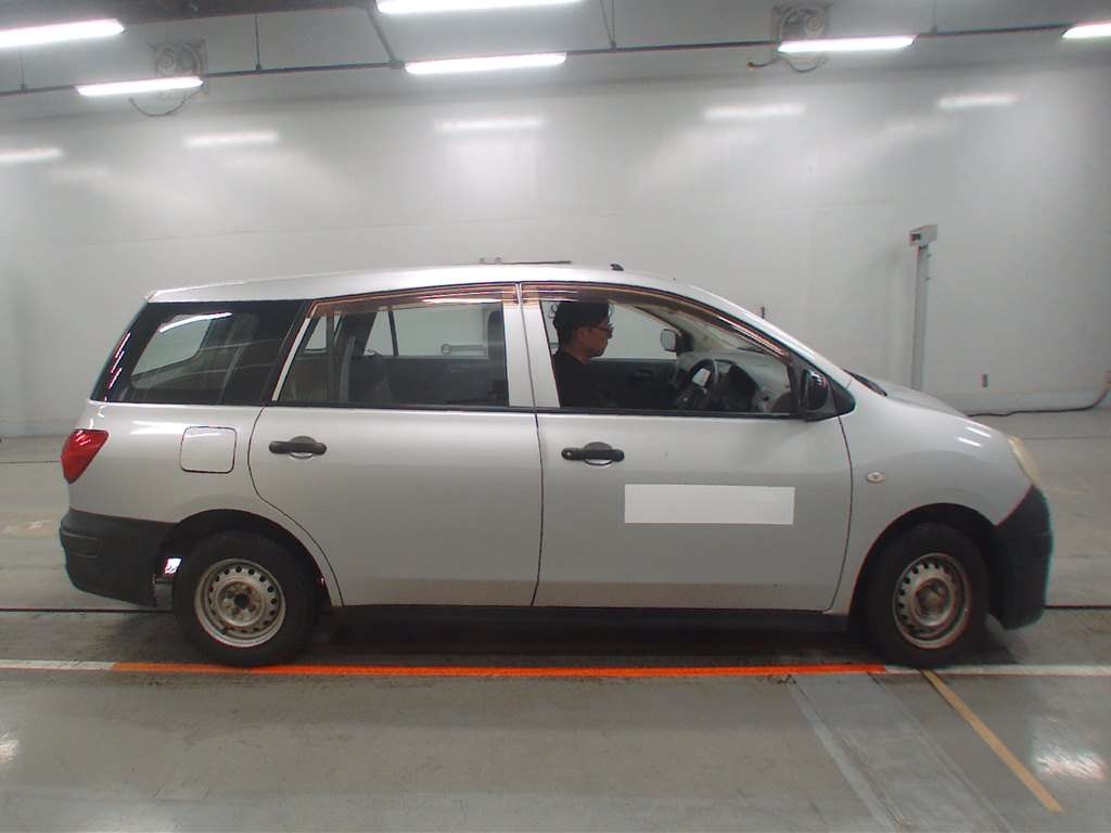 NISSAN AD
