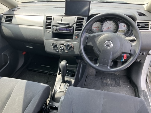 NISSAN TIIDA LATIO