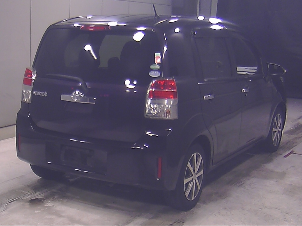 TOYOTA SPADE