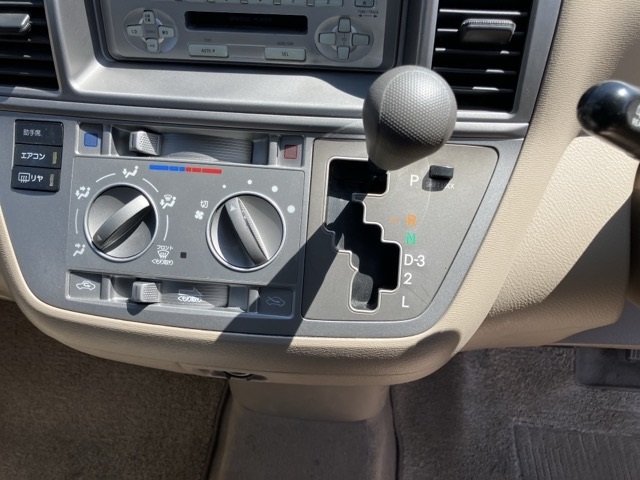 TOYOTA RAUM