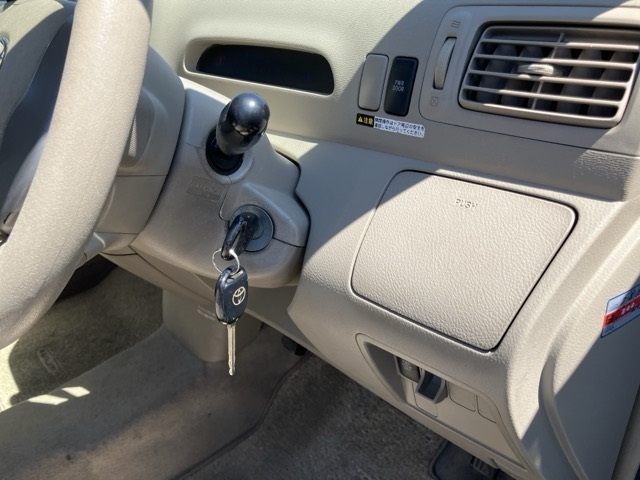 TOYOTA RAUM