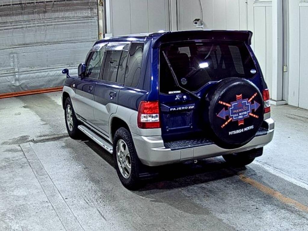 MITSUBISHI PAJERO IO