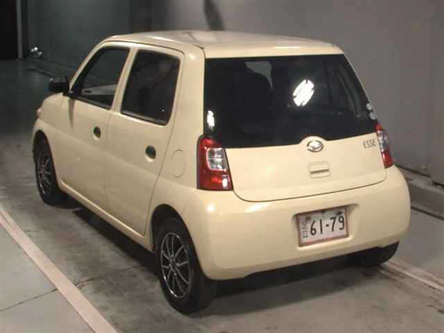 DAIHATSU ESSE
