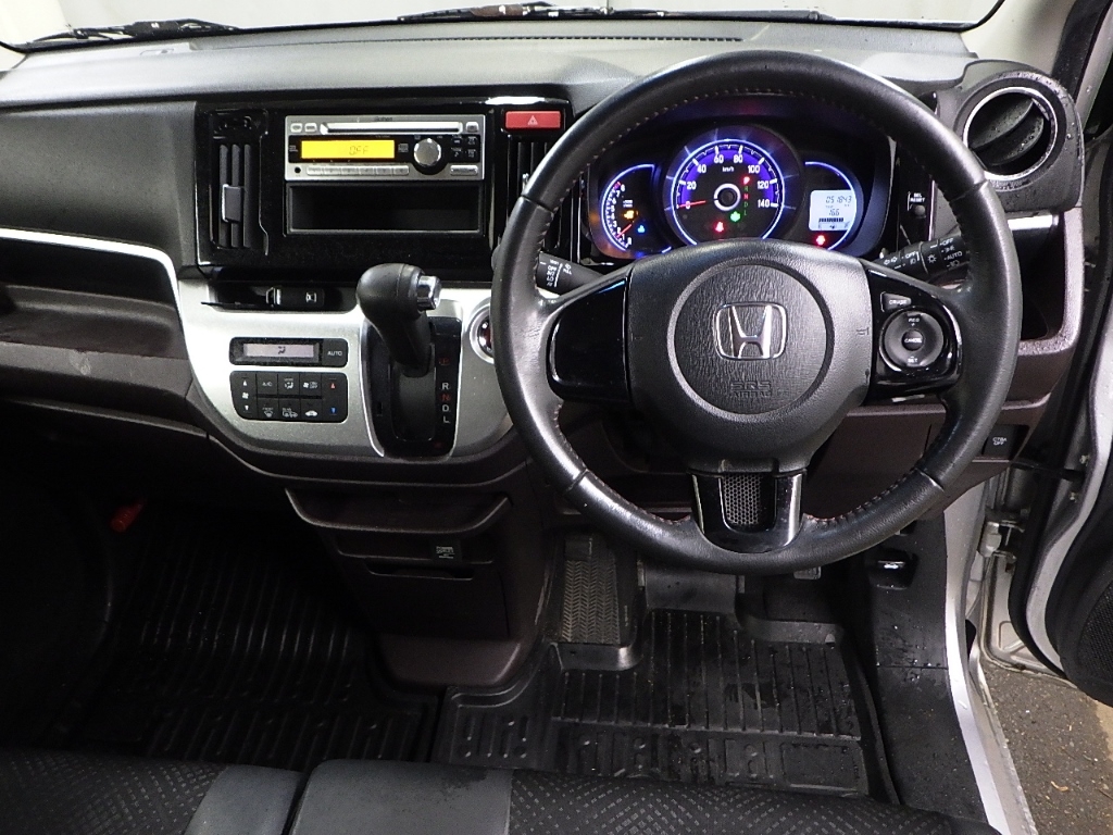 HONDA N-WGN