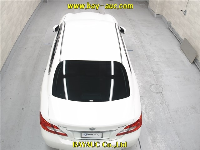 NISSAN FUGA