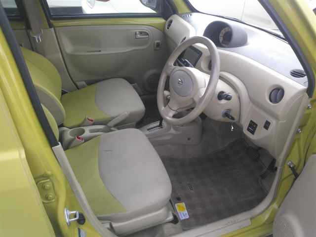 DAIHATSU ESSE