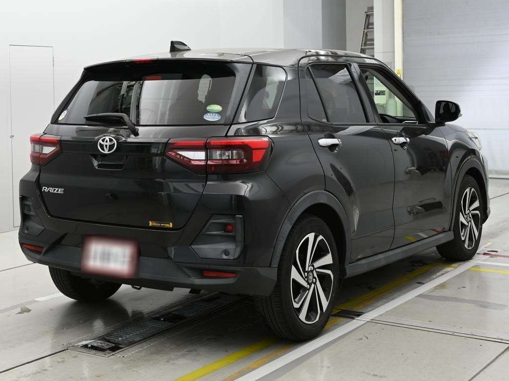 TOYOTA RAIZE