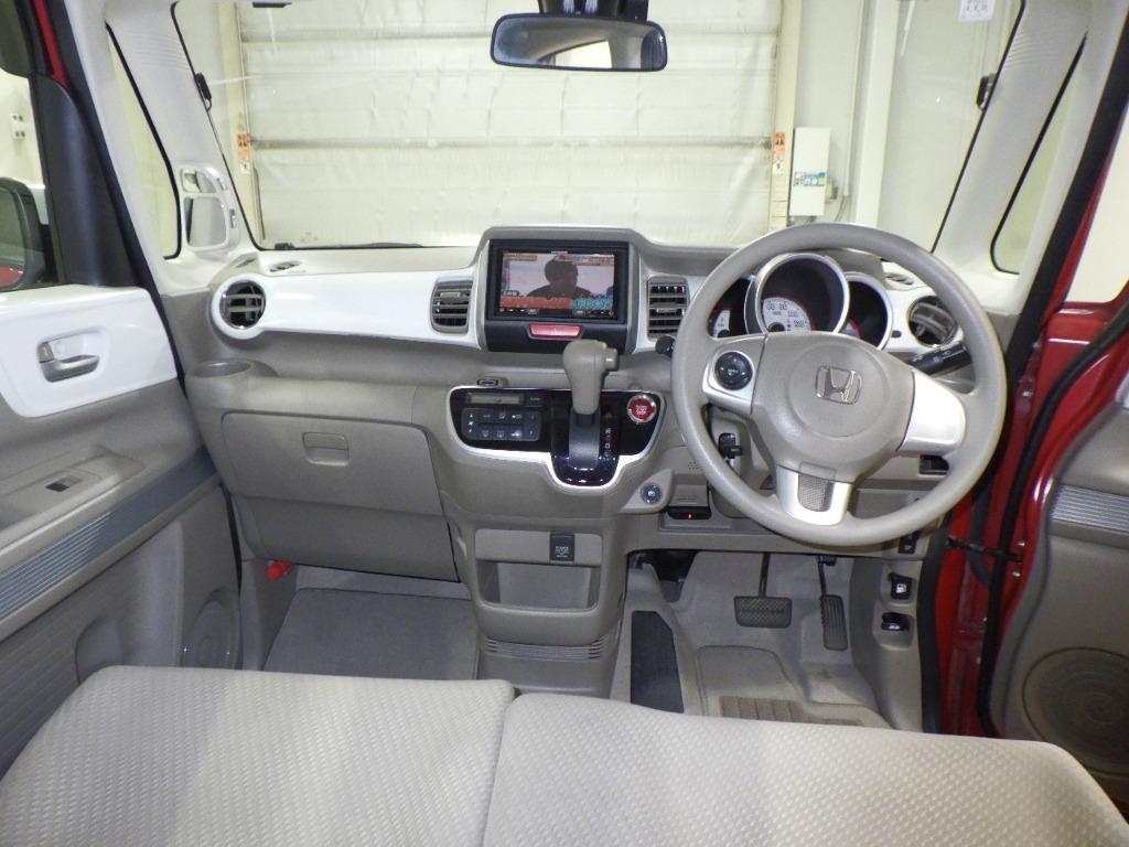 HONDA N-BOX SLASH