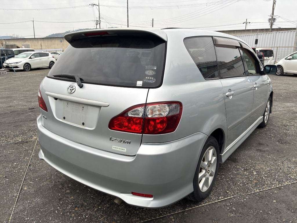 TOYOTA IPSUM