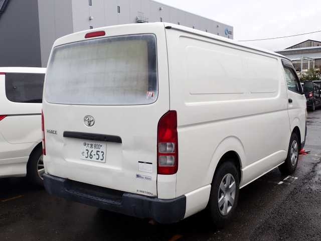 TOYOTA REGIUS ACE