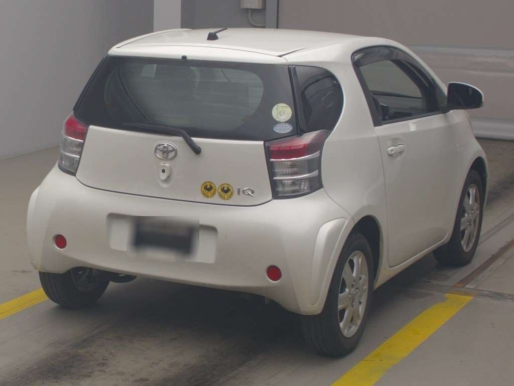 TOYOTA IQ