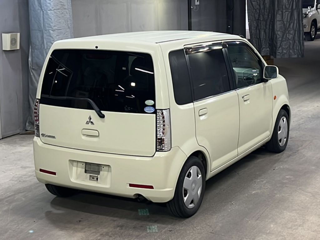 MITSUBISHI EK WAGON