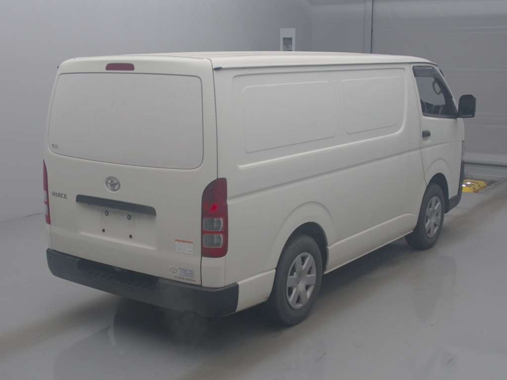 TOYOTA REGIUS ACE