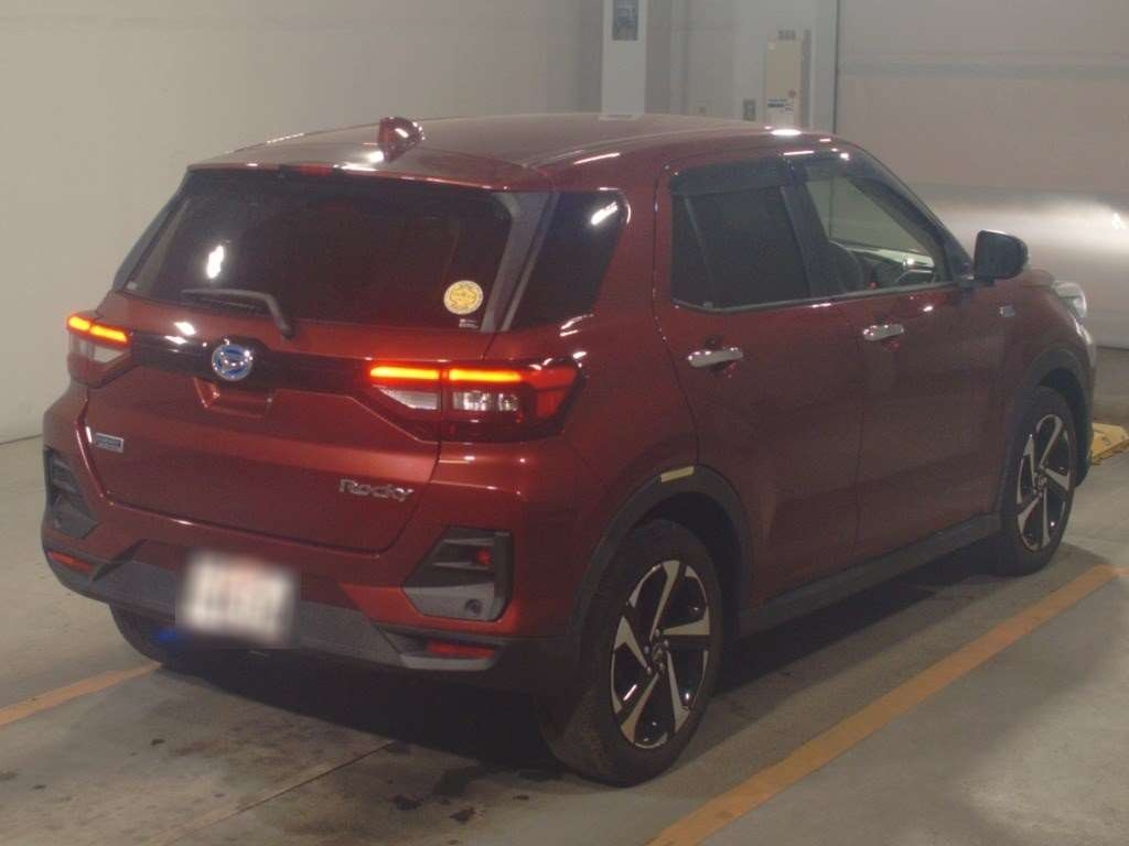 DAIHATSU ROCKY