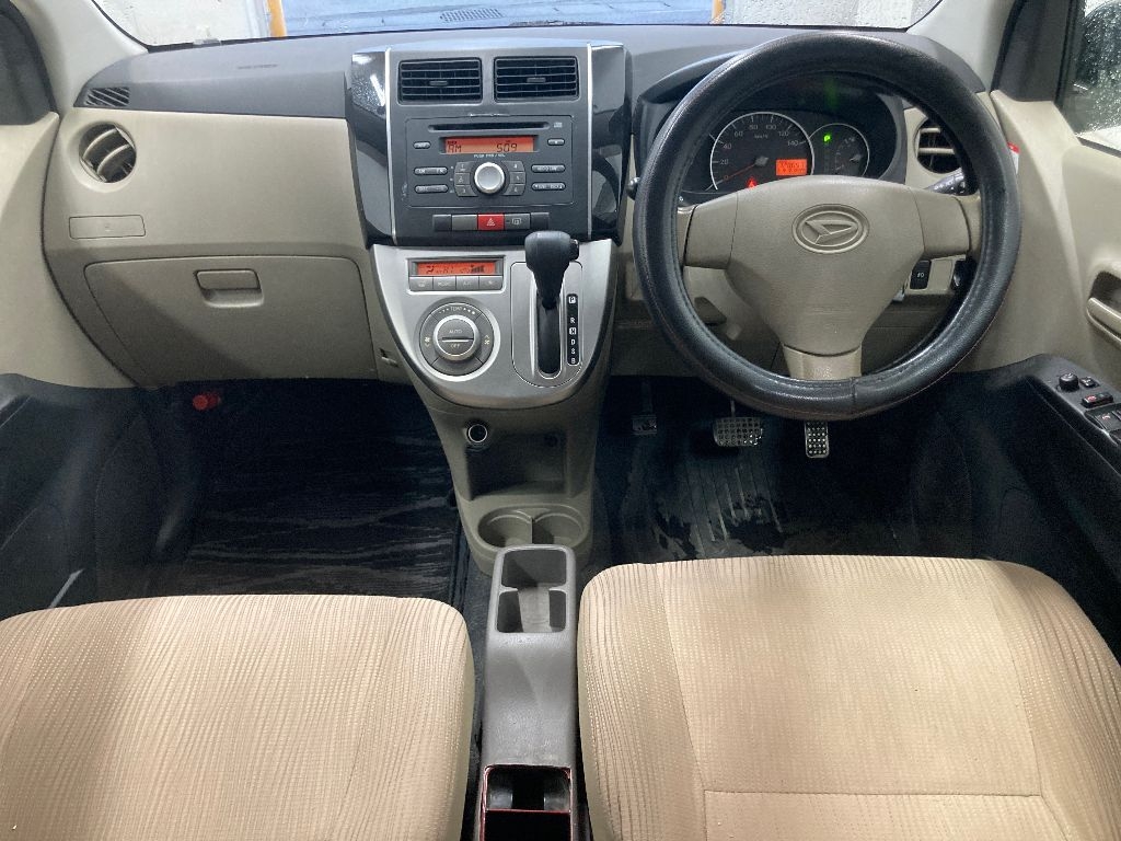DAIHATSU MIRA