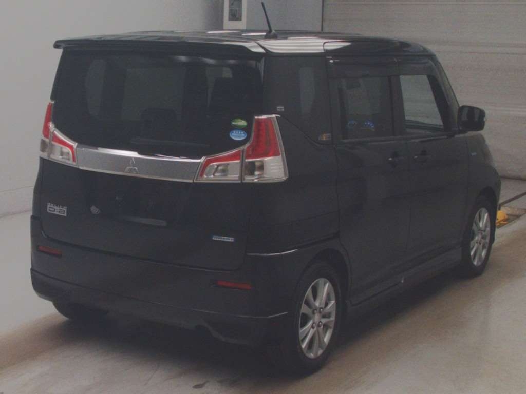 MITSUBISHI DELICA D:2