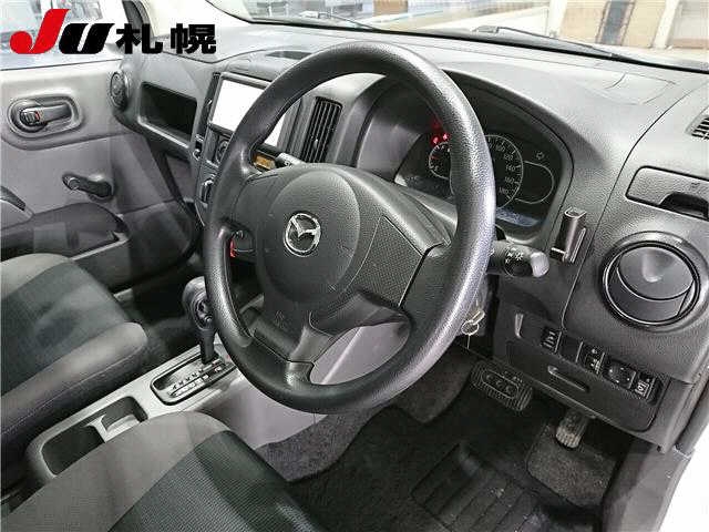 MAZDA FAMILIA