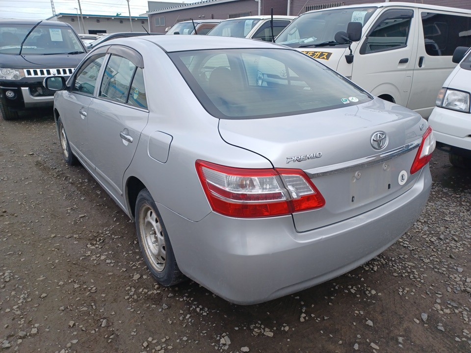 TOYOTA PREMIO