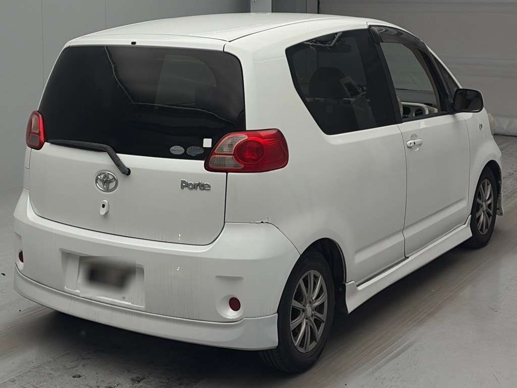 TOYOTA PORTE