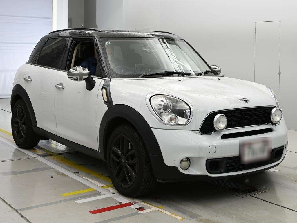 MINI CROSSOVER
