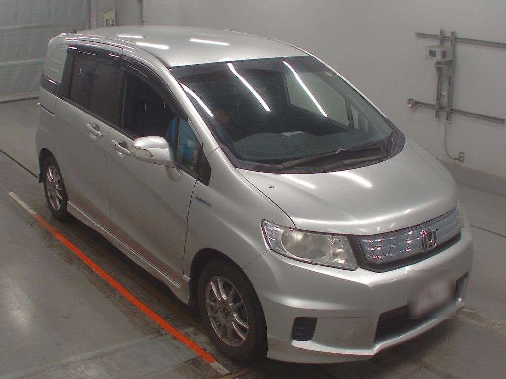 HONDA FREED