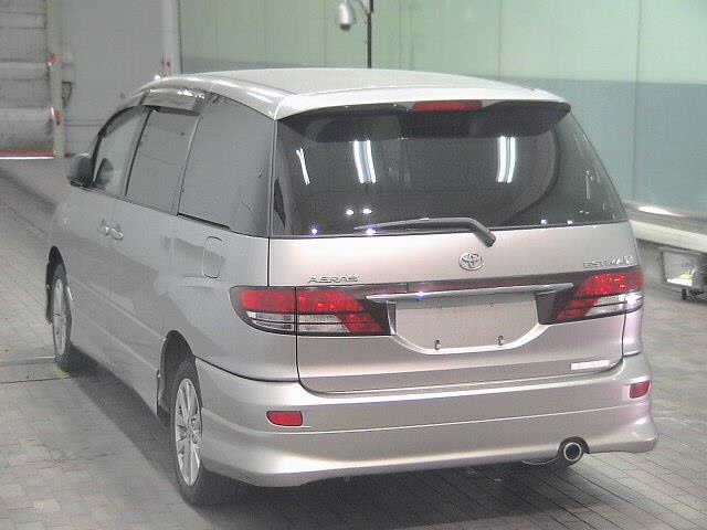 TOYOTA ESTIMA
