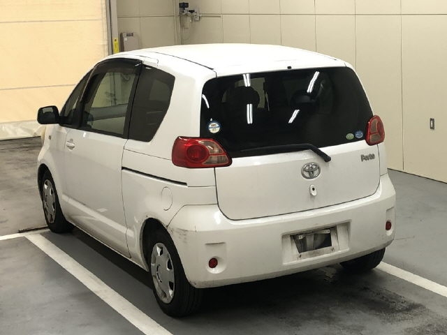 TOYOTA PORTE