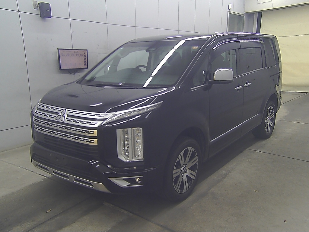 MITSUBISHI DELICA D:5